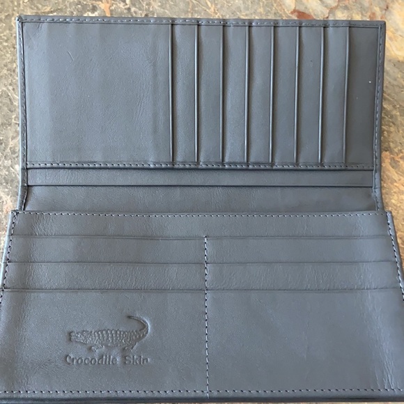 Genuine crocodile skin long wallet - Picture 5 of 8